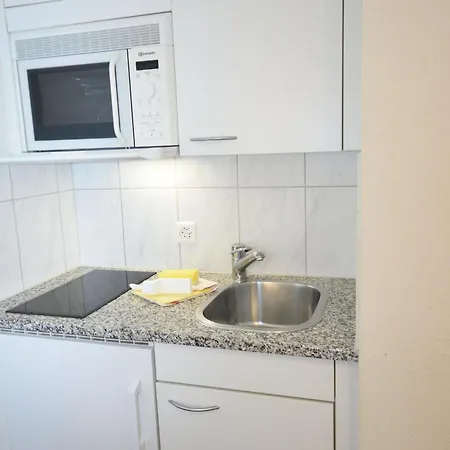 Stylish In - Crown 11 Apartment Zurich