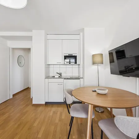 Stylish In - Crown 11 Apartman *